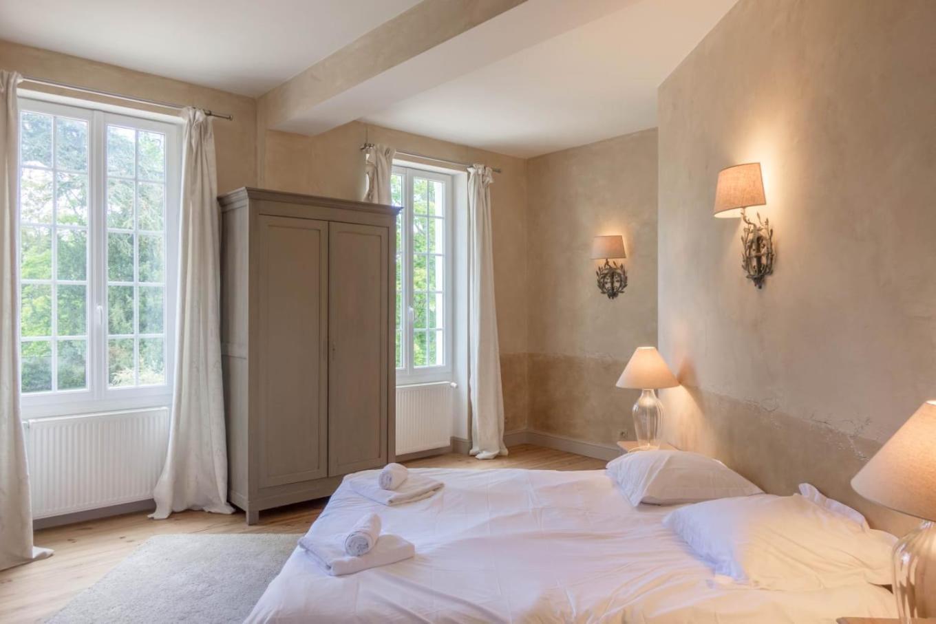 Maison Chaleureuse De 4 A 12 Personnes Neuville-aux-Bois 외부 사진