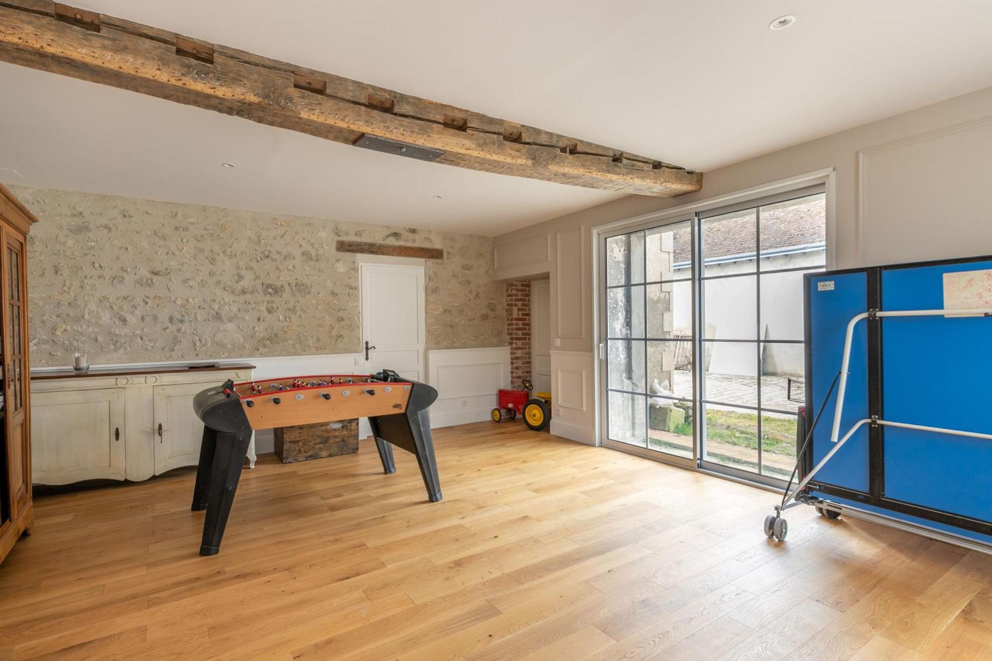 Maison Chaleureuse De 4 A 12 Personnes Neuville-aux-Bois 외부 사진